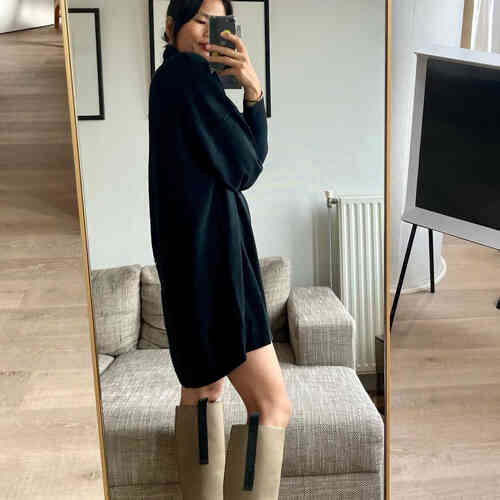 Cashmere dress with stand collar
