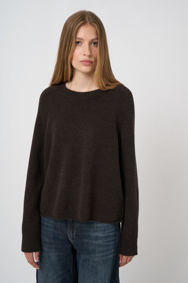 Cashmere Sweater With Visible Seam Detail