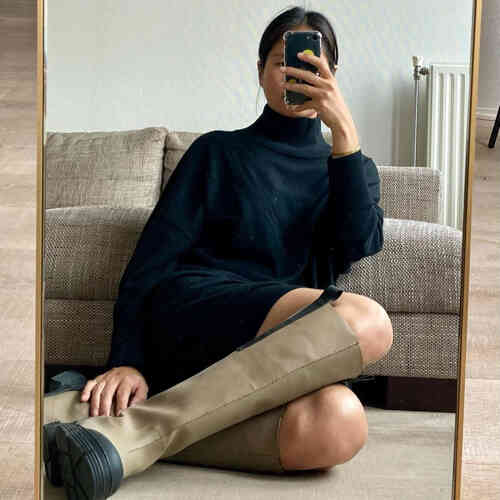 Cashmere dress with stand collar