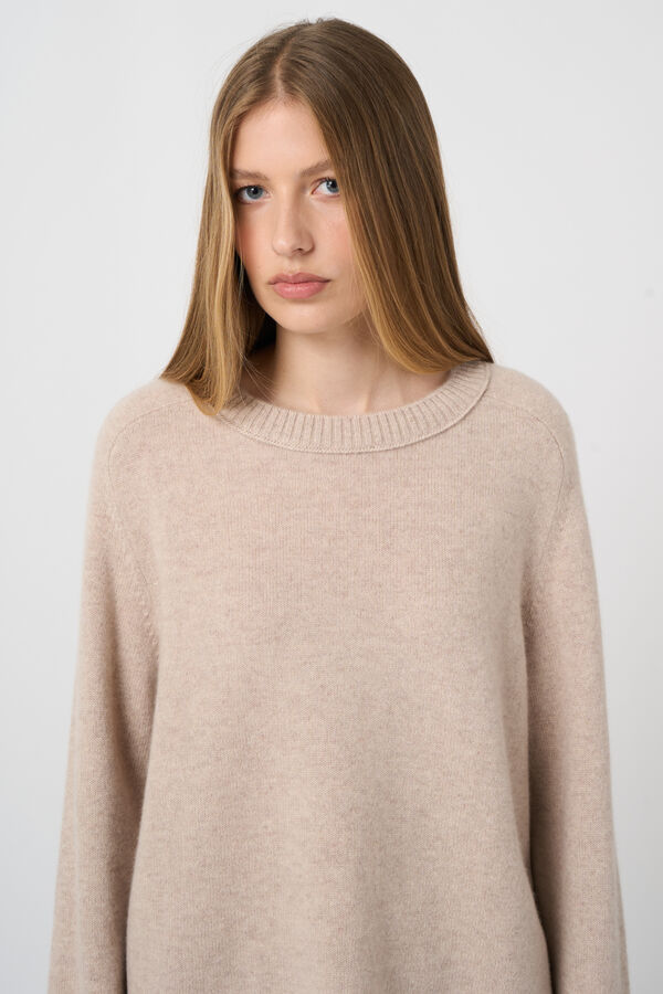 Cashmere Sweater With Visible Seam Detail