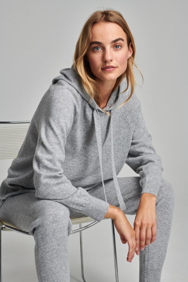 Hoodie made of organic cashmere