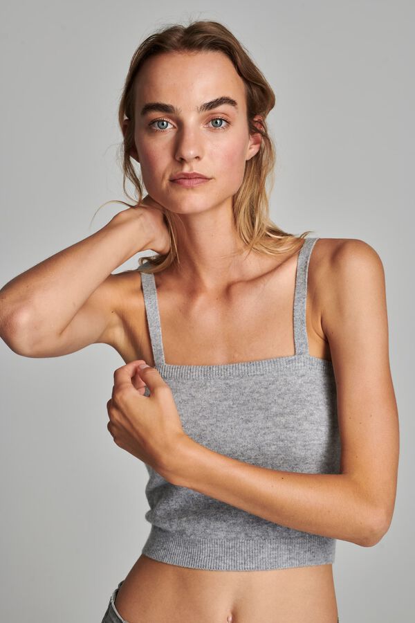 Fine knit cropped cashmere top