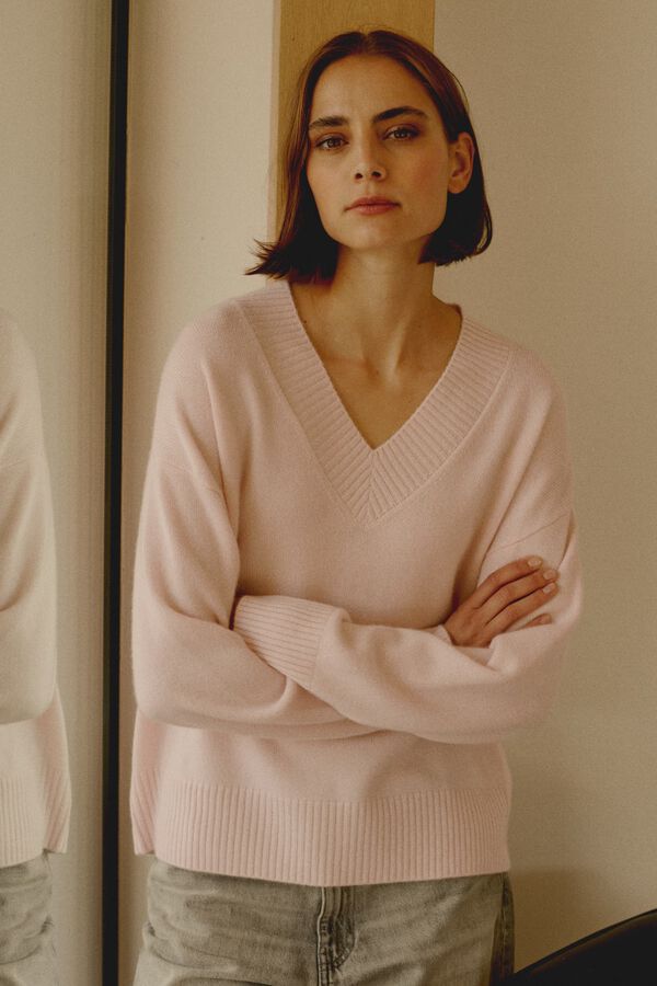 Kaschmir-Pullover mit tiefem V-Ausschnitt