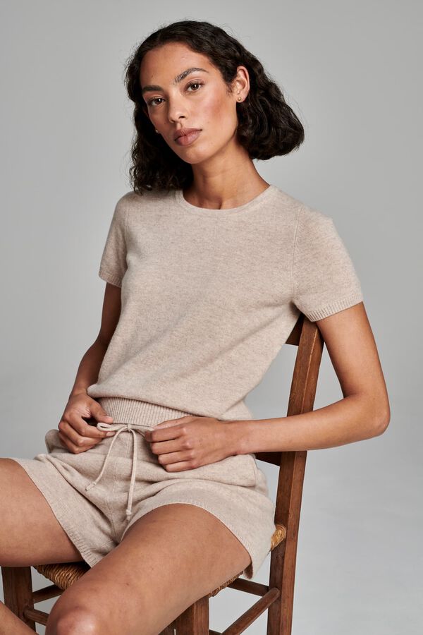 Organic cashmere fine knit short sleeve sweater