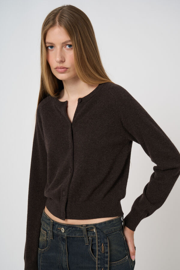Round neck cashmere cardigan