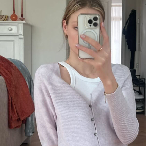 Bio-Kaschmir-Strickjacke mit Rundhalsausschnitt