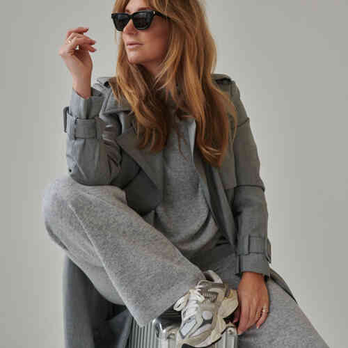 Wide organic cashmere knitted pants