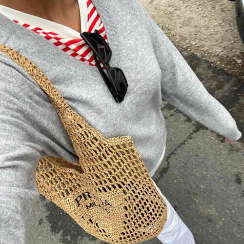 Pull col en V en cachemire biologique